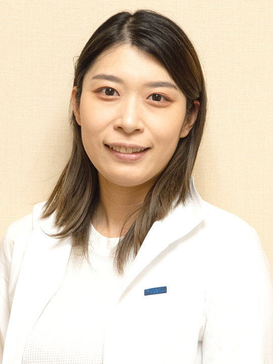 歯科医師15人の横顔—全国歯科医院経営事情 INTERVIEW 新時代 #1 河野恭佑先生『常にスタッフのことを考える